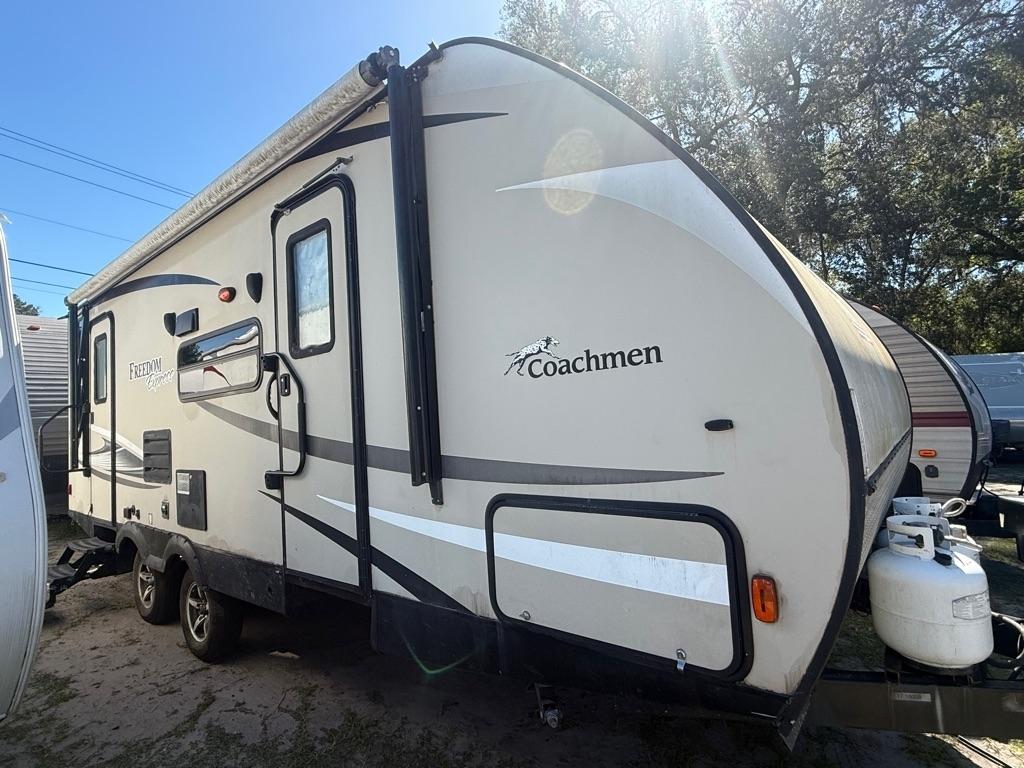 Coachmen Freedom Express  2017