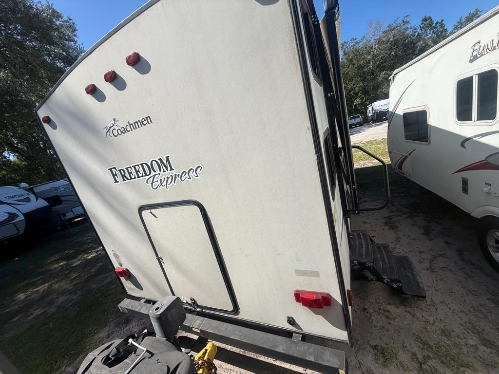 Coachmen Freedom Express  2017