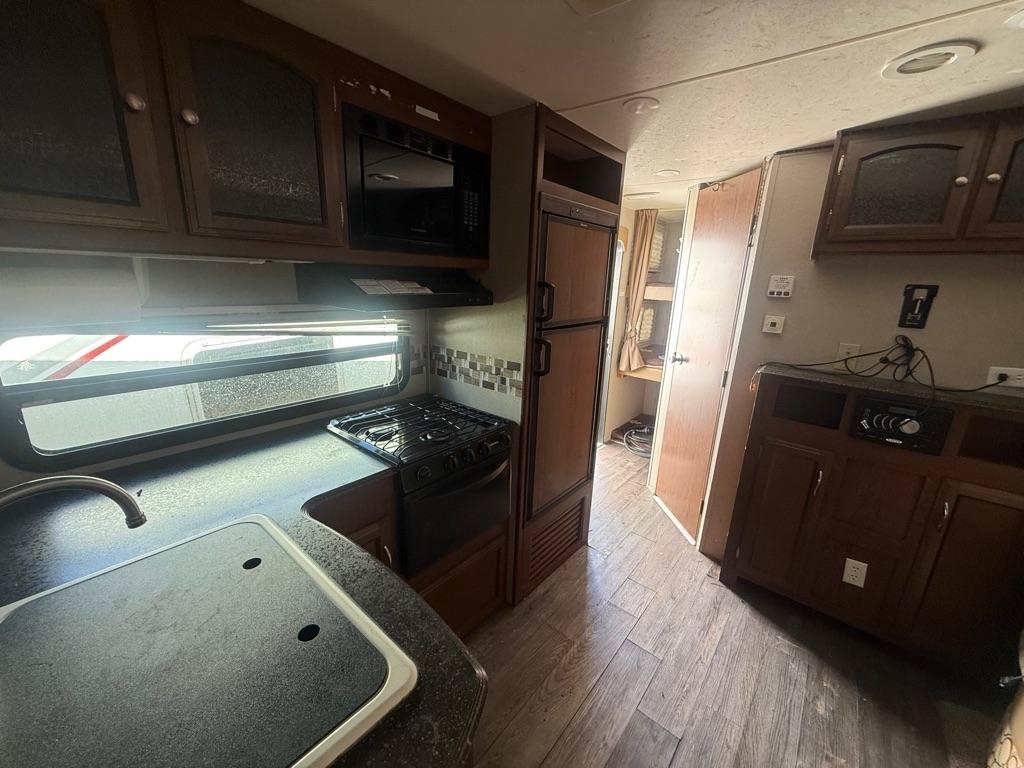 Coachmen Freedom Express  2017