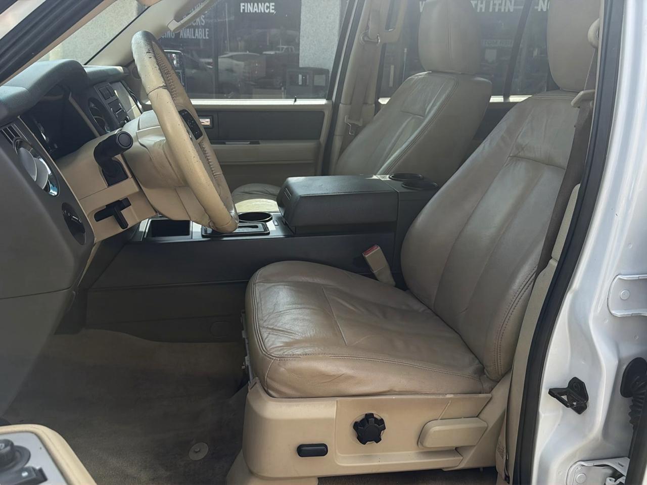 Ford Expedition EL XLT 2WD 2014