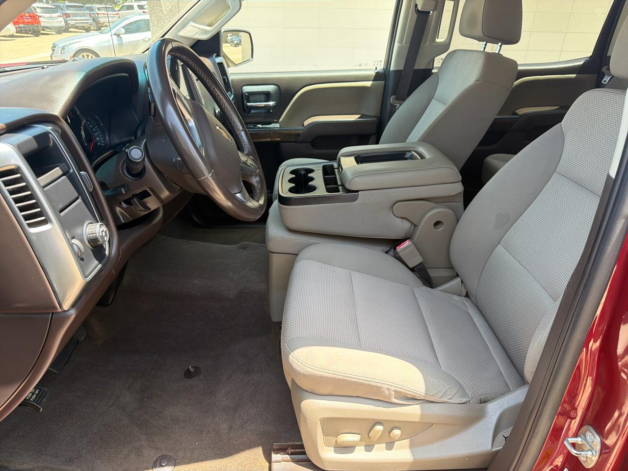 Chevrolet Silverado 1500 LT Crew Cab 2WD 2018