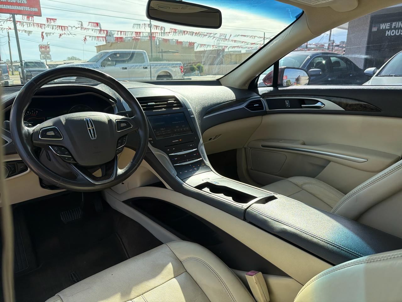 Lincoln MKZ FWD 2015