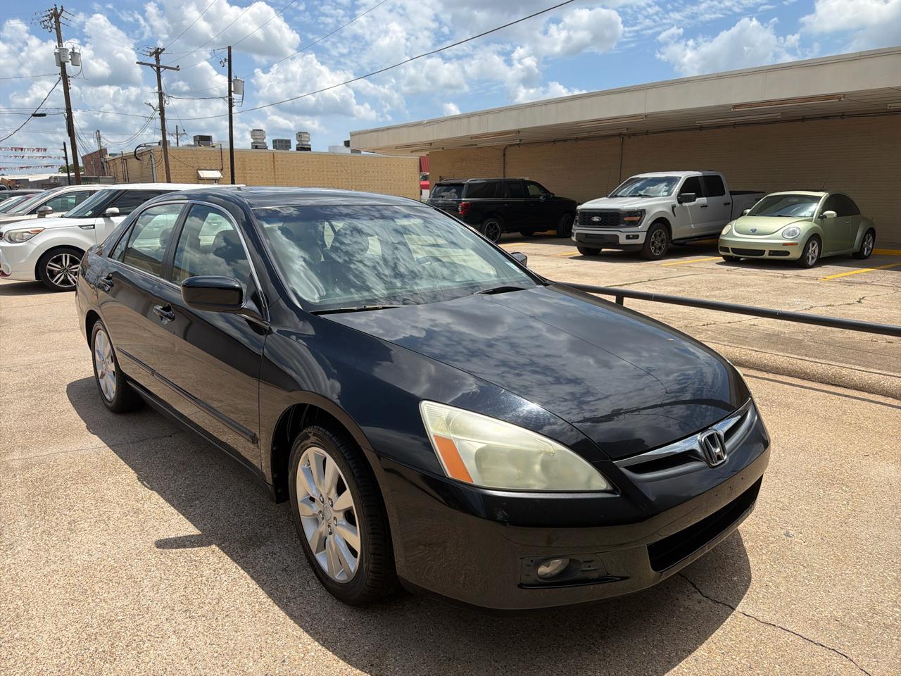 Honda Accord EX V-6 Sedan AT w/ XM Radio 2006