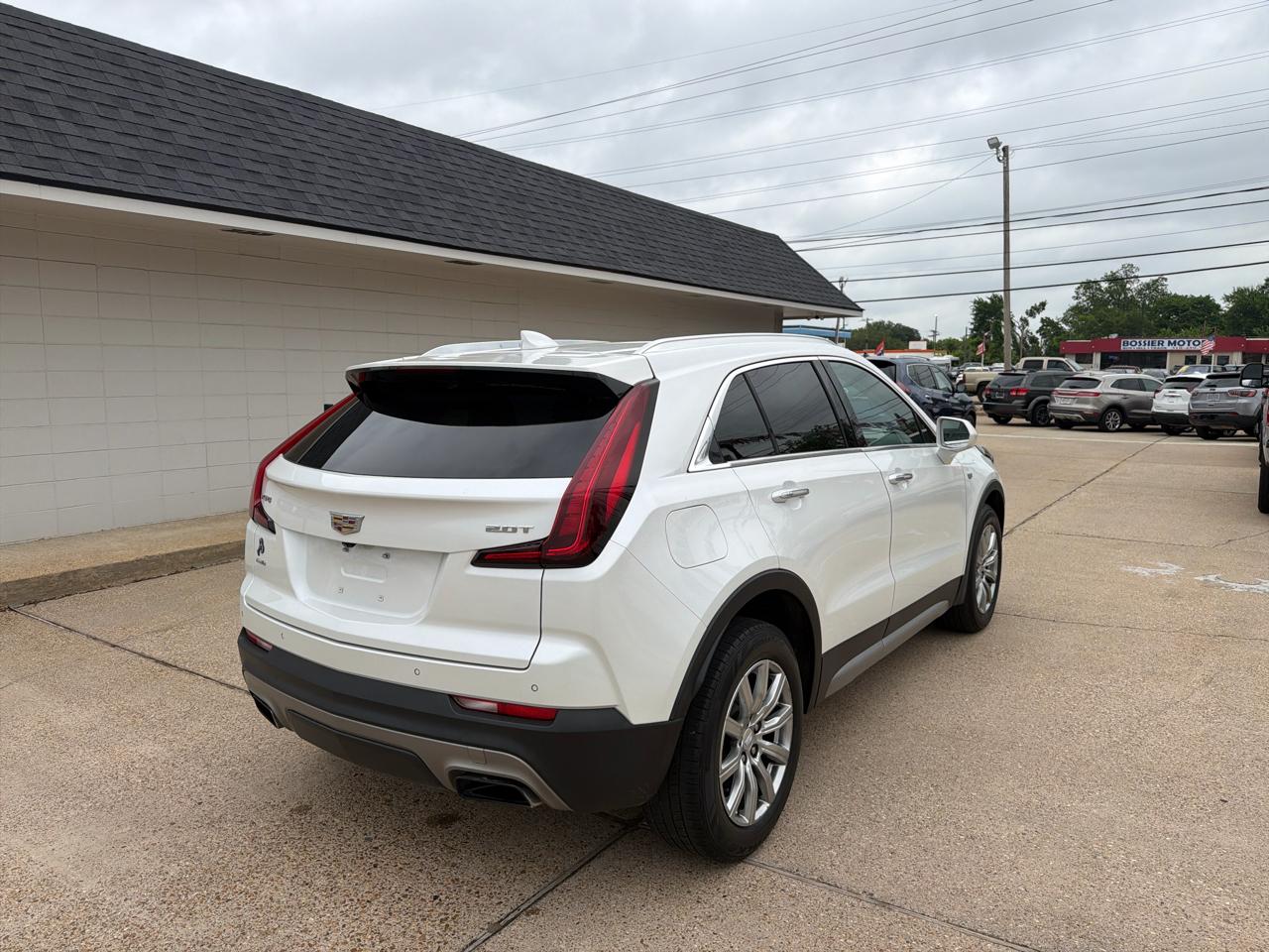 Cadillac XT4 Premium Luxury AWD 2019
