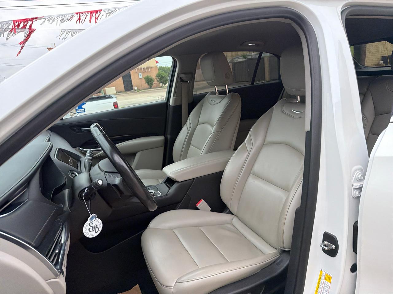 Cadillac XT4 Premium Luxury AWD 2019