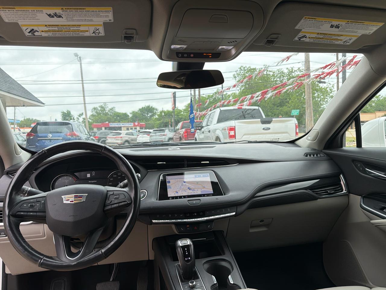 Cadillac XT4 Premium Luxury AWD 2019