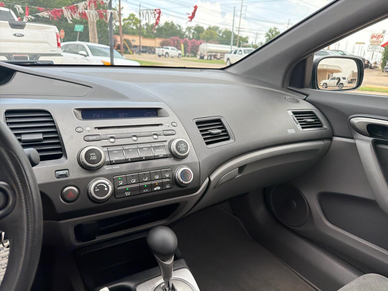 Honda Civic LX Coupe AT 2008