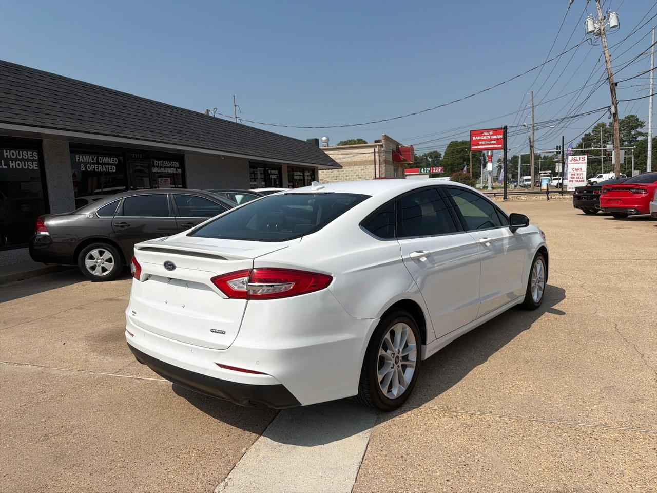 Ford Fusion Hybrid SE 2020