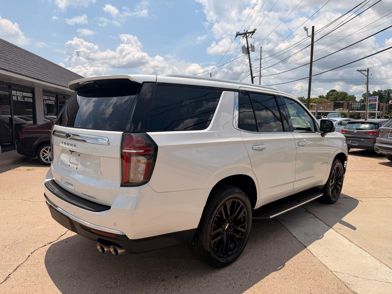 Chevrolet Tahoe 4WD 4dr Premier 2021