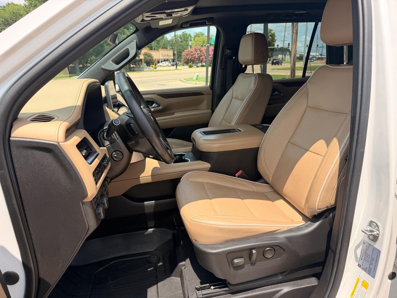 Chevrolet Tahoe 4WD 4dr Premier 2021