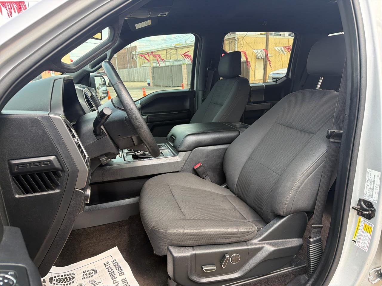Ford F-150 XL SuperCrew 5.5-ft. Bed 2WD 2016
