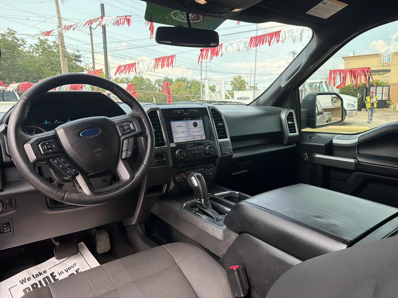 Ford F-150 XL SuperCrew 5.5-ft. Bed 2WD 2016