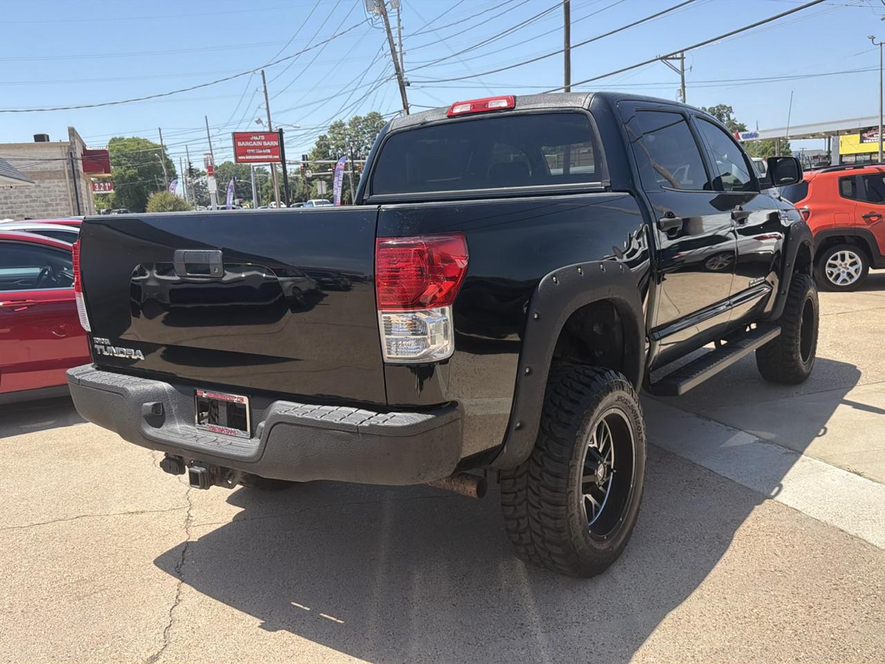 Toyota Tundra Tundra-Grade CrewMax 5.7L 2WD 2013