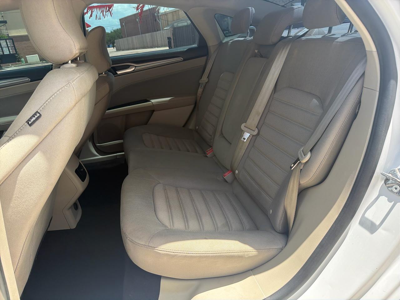 Ford Fusion SE 2019