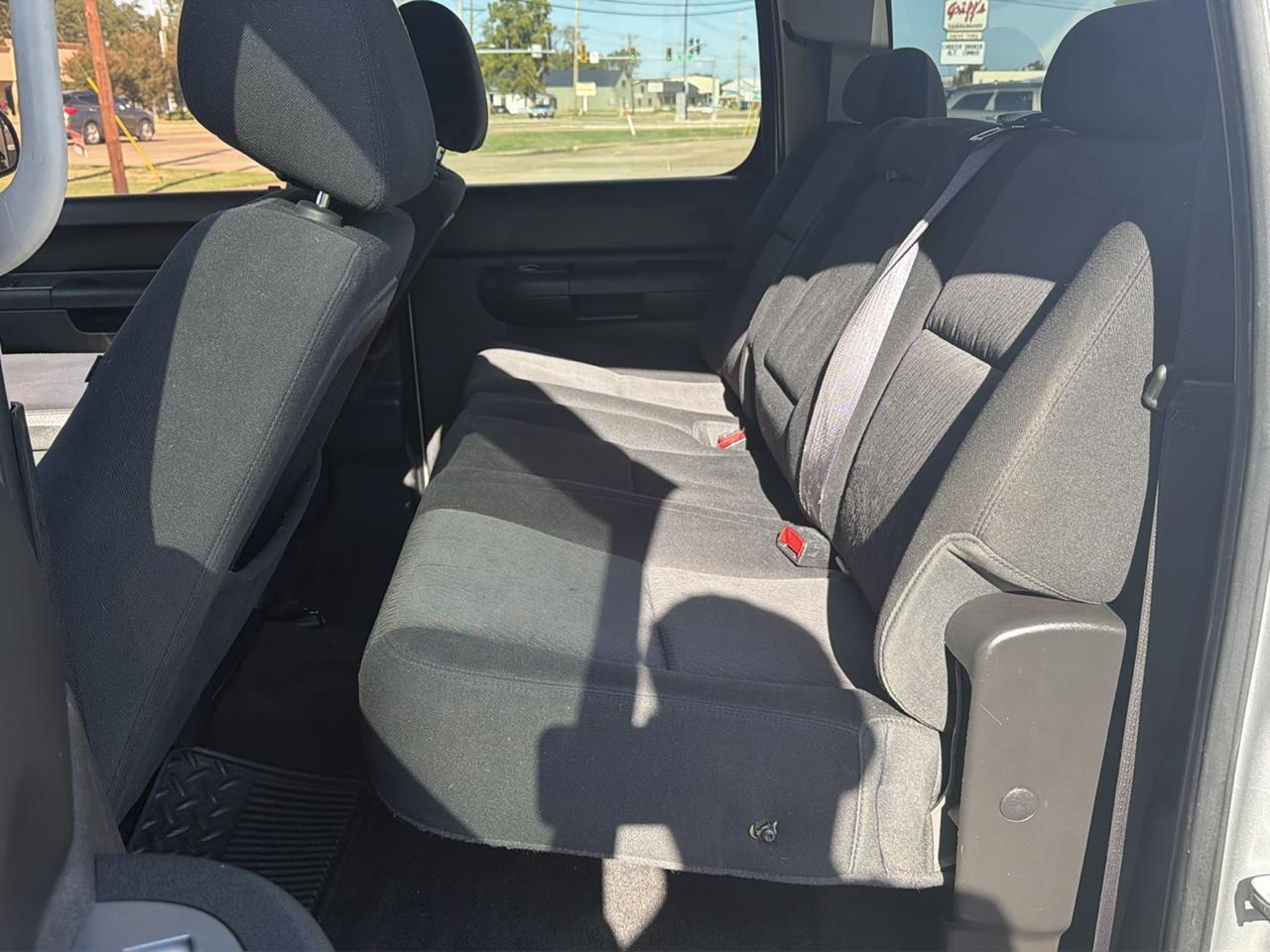 Chevrolet Silverado 1500 LT Crew Cab 2WD 2012