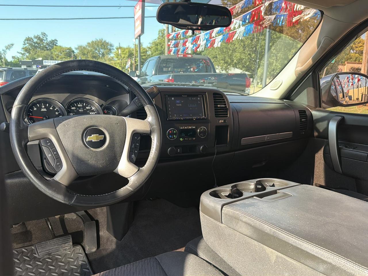 Chevrolet Silverado 1500 LT Crew Cab 2WD 2012