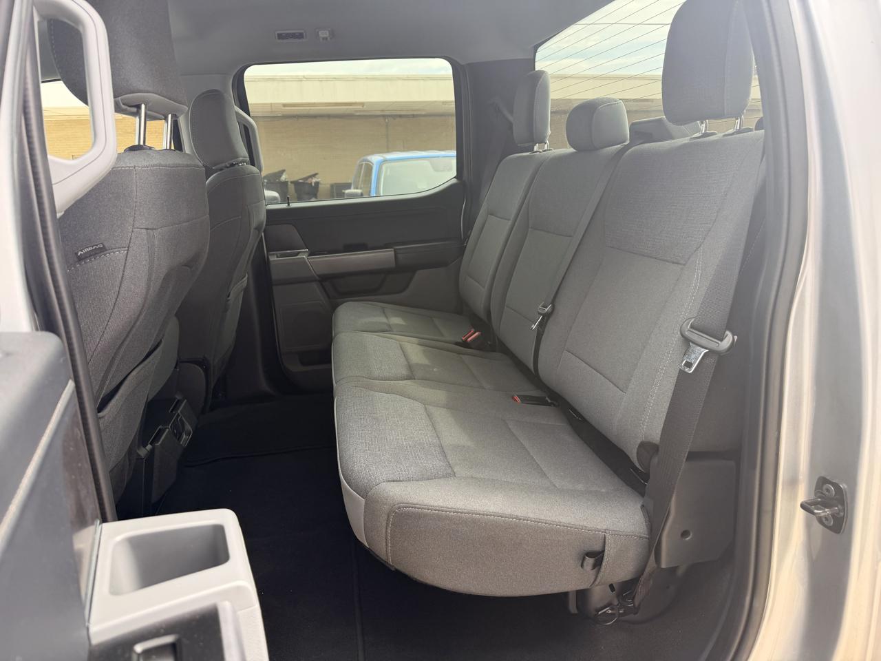 Ford F-150 XLT SuperCrew 4WD 2025