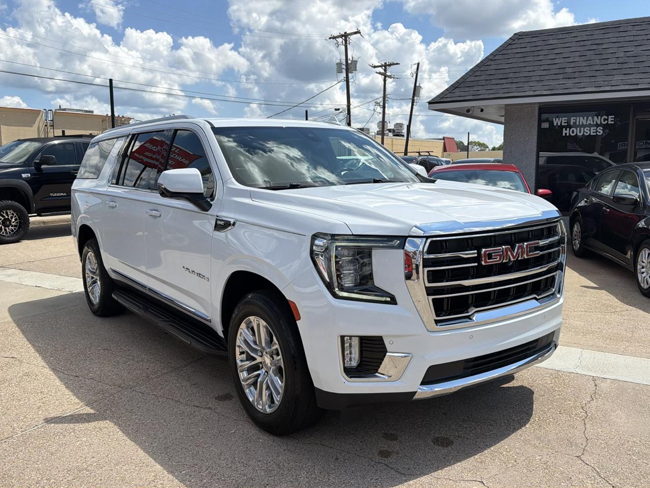 GMC Yukon XL 2WD 4dr SLT 2021