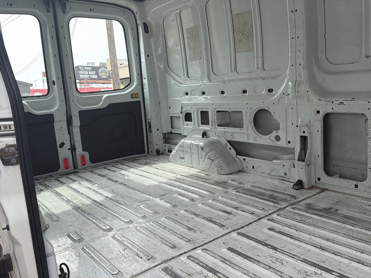 Ford Transit Cargo Van T-250 148" Med Rf 9000 GVWR Sliding RH Dr 2016