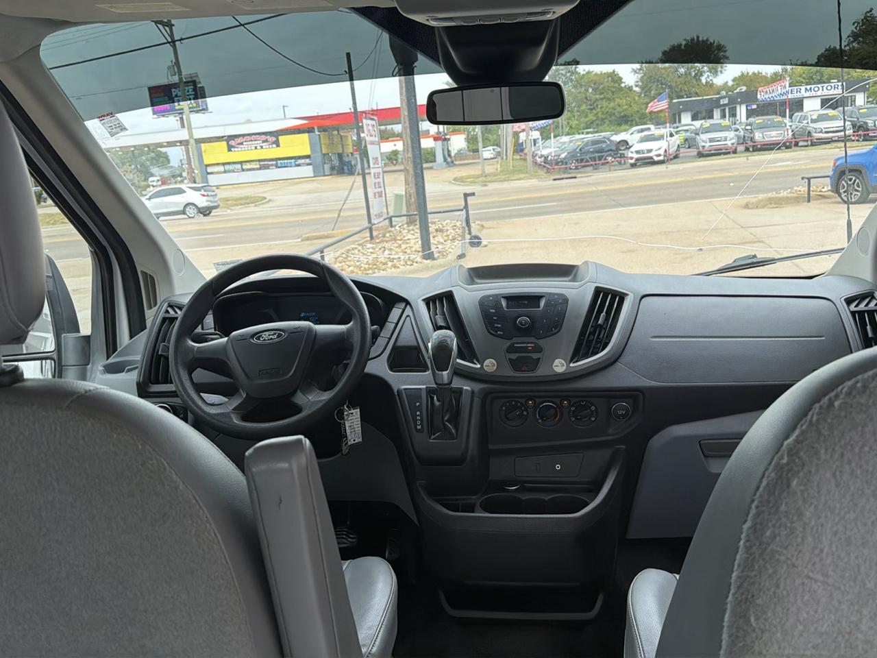Ford Transit Cargo Van T-250 148" Med Rf 9000 GVWR Sliding RH Dr 2016