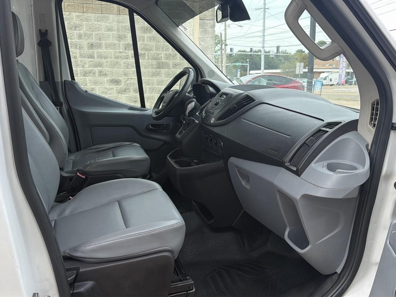 Ford Transit Cargo Van T-250 148" Med Rf 9000 GVWR Sliding RH Dr 2016