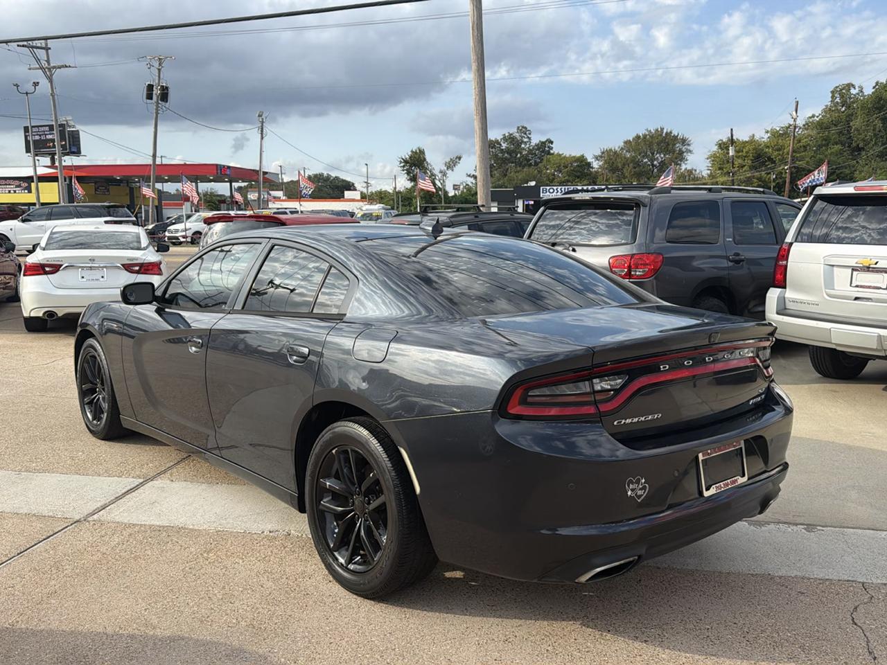 Dodge Charger 4dr Sdn SXT RWD 2016