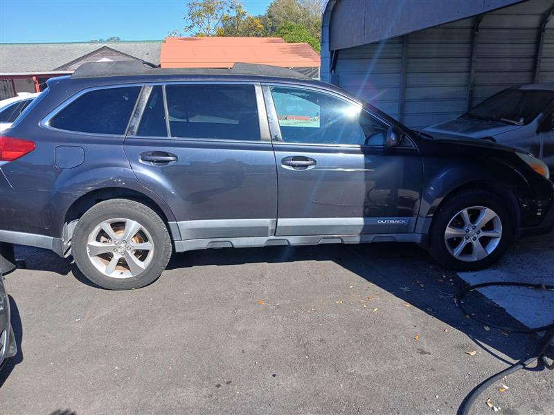 Subaru Outback 2.5i Limited 2013