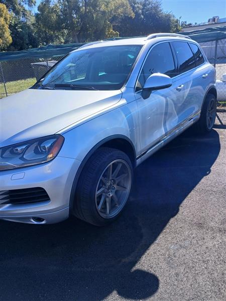 Volkswagen Touareg VR6 Lux 2014