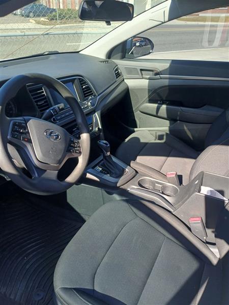 Hyundai Elantra Limited 2018