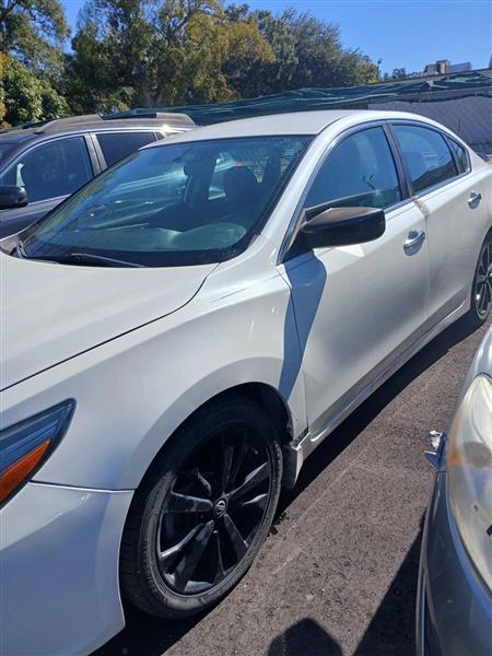 Nissan Altima 2.5 SR 2017