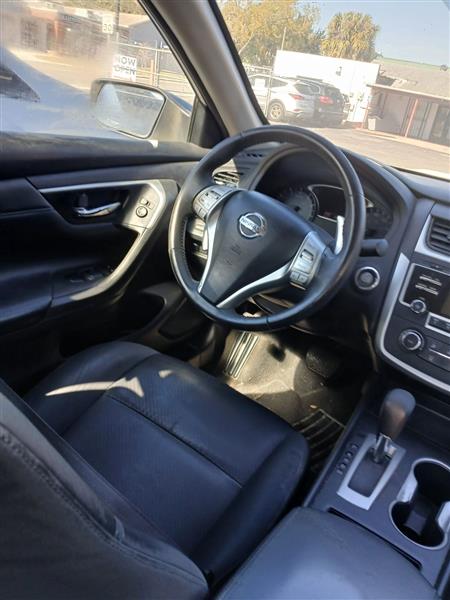 Nissan Altima 2.5 SR 2017