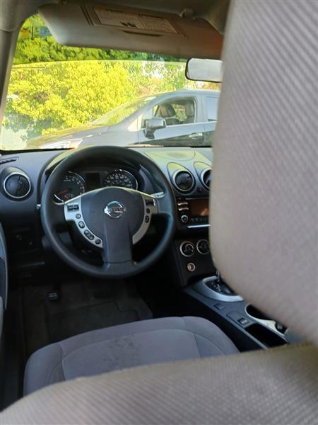 Nissan Rogue S 2WD 2013