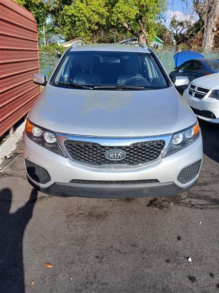 2013 Kia Sorento LX V6 4WD