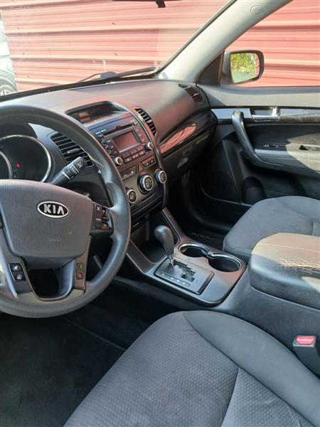 Kia Sorento LX V6 4WD 2013