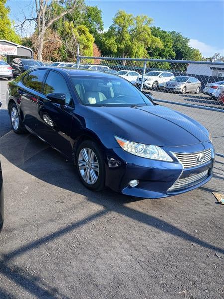Lexus ES 350 Sedan 2015