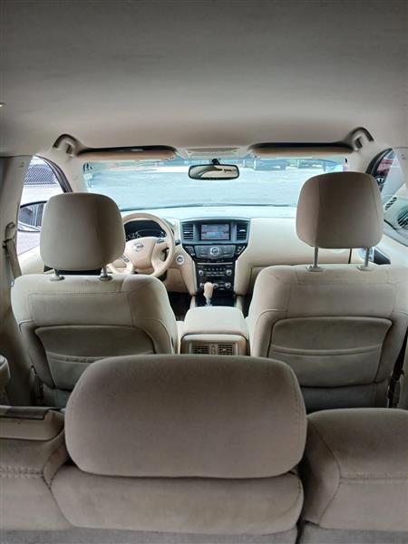 Nissan Pathfinder SV 2WD 2015