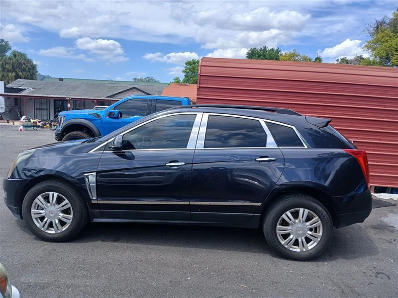 2015 Cadillac SRX FWD's photo