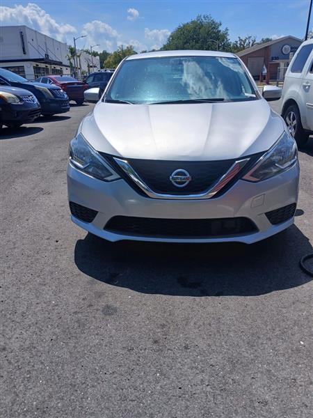 2019 Nissan Sentra S CVT's photo