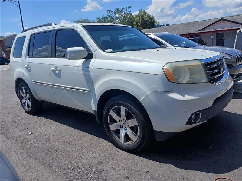 2013 Honda Pilot Touring w/ NAVI and RES's photo