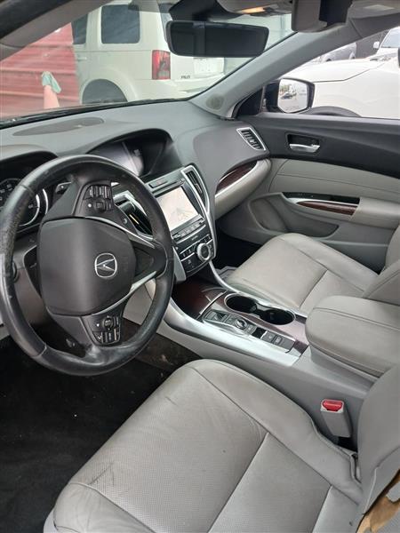Acura TLX 9-Spd AT w/Technology Package 2016