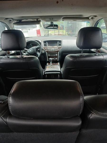 Nissan Pathfinder SL 2WD 2016