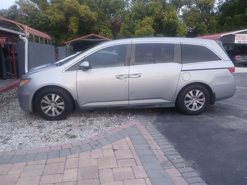 2016 Honda Odyssey SE