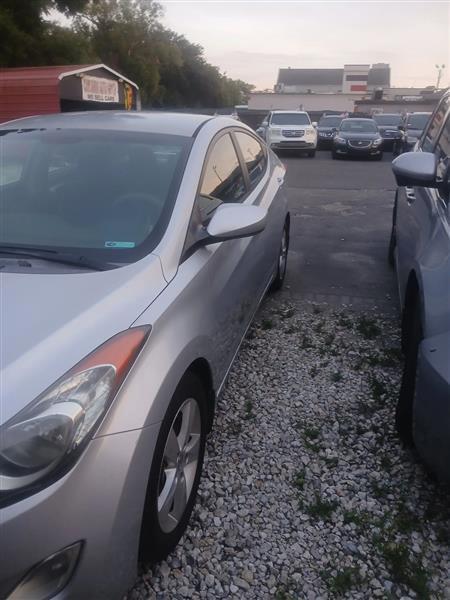 Hyundai Elantra GLS A/T 2013