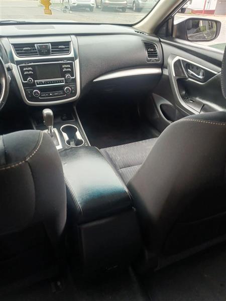Nissan Altima 2.5 SV 2017