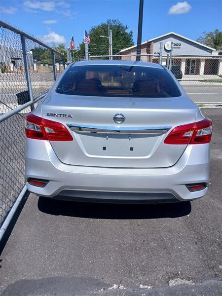 Nissan Sentra SR 2019