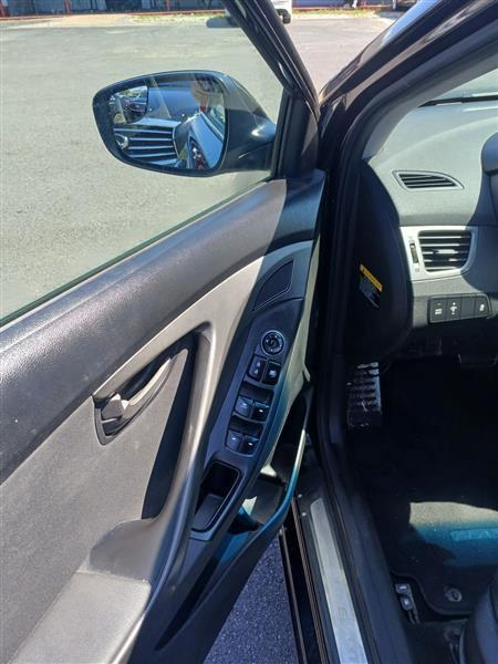 Hyundai Elantra Sport 6AT 2016