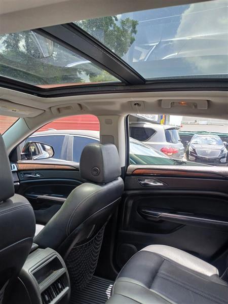 Cadillac SRX Luxury Collection AWD 2014