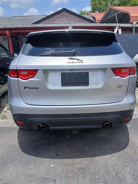 Jaguar F-Pace 25t Premium 2019