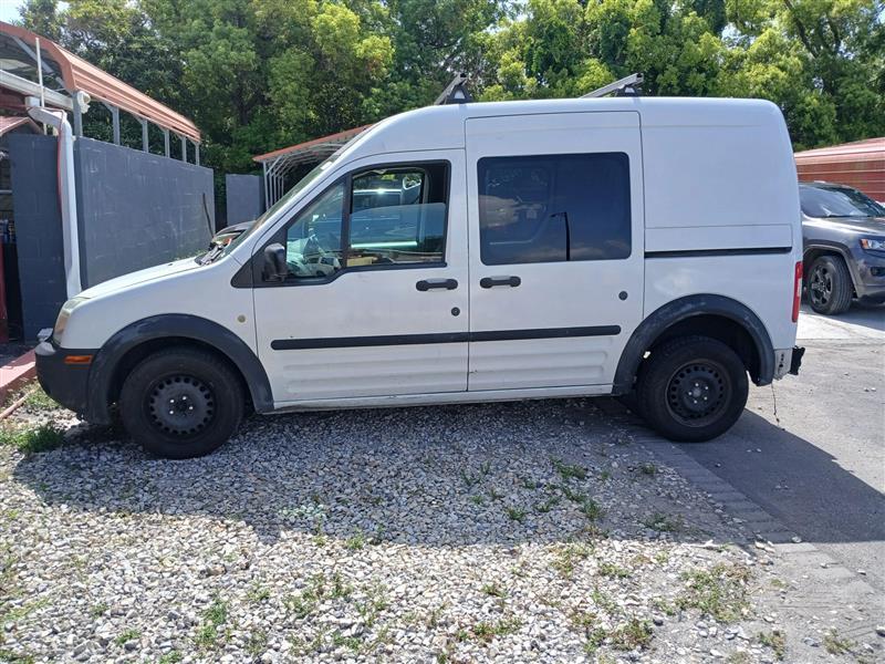 Ford Transit Connect XL 2010