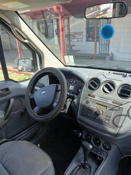 Ford Transit Connect XL 2010